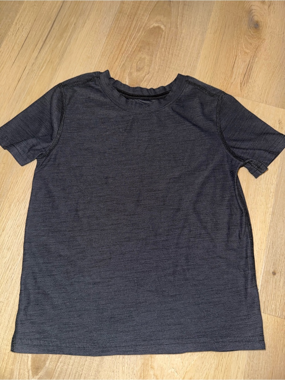 Old Navy Boys Short Sleeve Crew Tee in Charcoal Gray